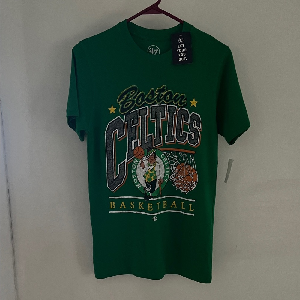 New with tags never worn Boston Celtics 47 Brand Vibrant Green T-Shirt💚